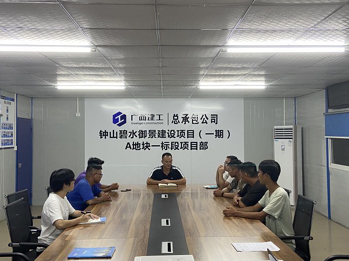 座谈会现场。韦秀丽 摄.jpg
